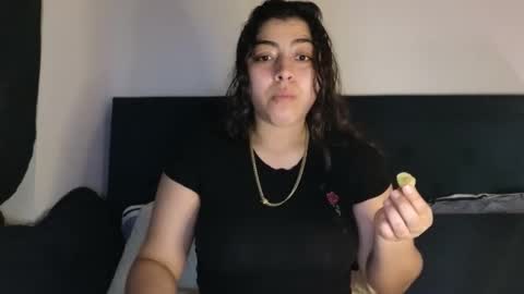 Snapshot of babygotbackends chatting on April 11, 1:54 am BabyGotBackends online show from April 11, 1:54 am