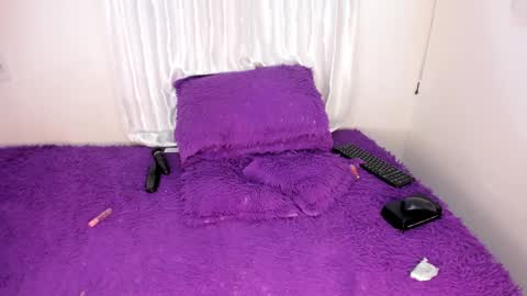 Snapshot of babyhorny_777 chatting on January 26, 3:38 am babyhorny_777 online show from January 26, 3:38 am