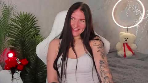 Sophia online show from November 27, 3:52 am