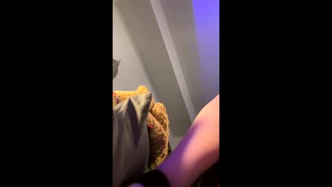 babyjeanscreams online show from November 23, 11:21 am