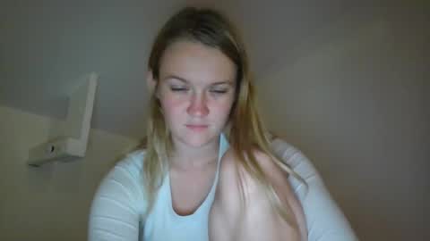 babykay03 online show from September 23, 2:36 am