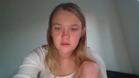 Snapshot of babykay03 chatting on October 5, 11:41 am babykay03 online show from October 5, 11:41 am