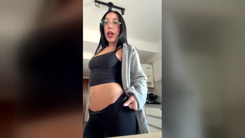 Baby Lola online show from May 19, 8:04 pm
