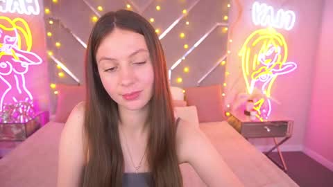 Snapshot of babylumii chatting on May 12, 12:46 pm Lady Vi online show from May 12, 12:46 pm