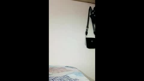 babyluna_24 online show from February 2, 6:23 am