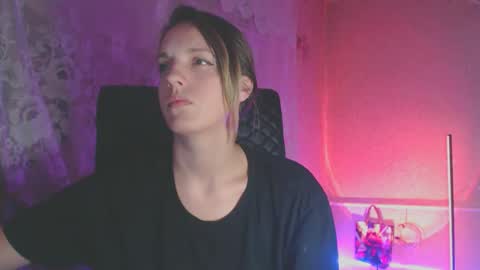 Snapshot of babymuro4ka chatting on October 18, 6:41 pm Sonya online show from October 18, 6:41 pm