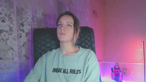 Snapshot of babymuro4ka chatting on October 29, 6:53 pm Sonya online show from October 29, 6:53 pm