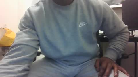 babyrandy12 online show from December 21, 8:38 pm