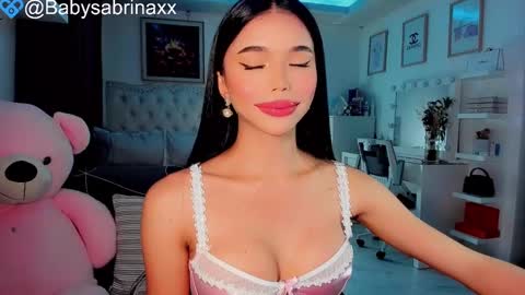 babysabrinaxx online show from February 26, 5:17 pm