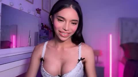 babysabrinaxx online show from February 6, 5:05 pm