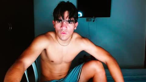 Snapshot of babysebasxxx chatting on October 15, 3:39 am sebas online show from October 15, 3:39 am