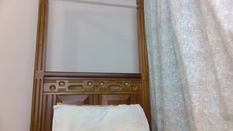 Snapshot of babytylerr chatting on October 4, 3:15 am babytylerr online show from October 4, 3:15 am