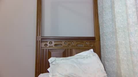 Snapshot of babytylerr chatting on October 24, 12:12 pm babytylerr online show from October 24, 12:12 pm