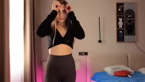 Snapshot of babyy_doll chatting on October 3, 7:16 am JOIN FAN CLUB TO GET MY CONTENT FOR FREE online show from October 3, 7:16 am