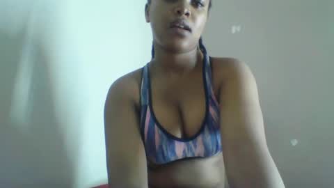 babyy_fface25 online show from October 5, 8:40 pm