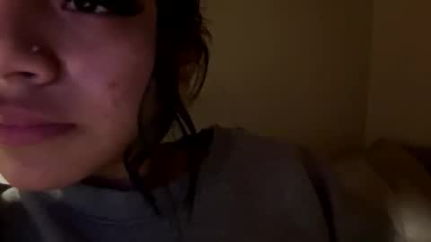 Snapshot of babyynaughty chatting on January 19, 7:12 am babyynaughty online show from January 19, 7:12 am