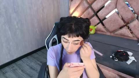 Snapshot of babyyrasta666 chatting on October 17, 4:26 am BABY RASTA DANN online show from October 17, 4:26 am