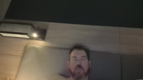 Snapshot of backofyourholes chatting on January 7, 7:44 am backofyourholes online show from January 7, 7:44 am