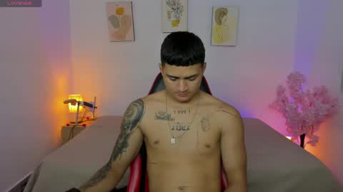 bad_boy__777 online show from May 18, 9:53 pm