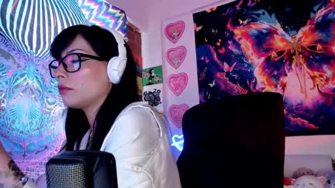 Snapshot of bad_cherry chatting on January 29, 7:22 pm Bratty Lanita - independent online show from January 29, 7:22 pm