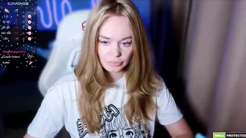 Lin online show from September 15, 6:19 pm