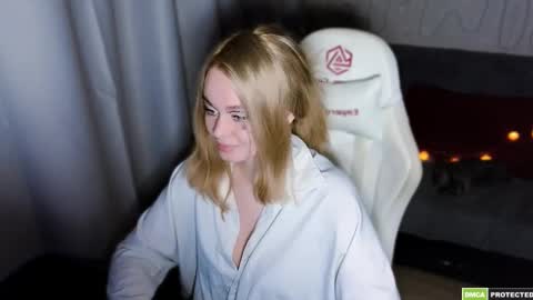 Lin online show from October 28, 1:53 am