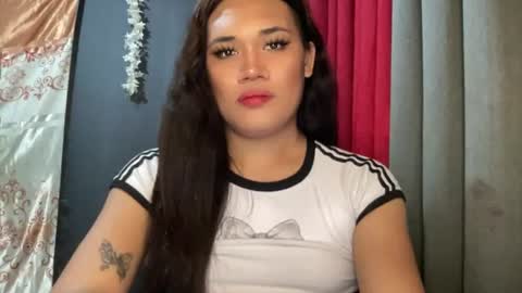 AMARA - FOLLOW ME AND THUMBS UP online show from March 6, 4:03 pm