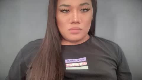 AMARA - FOLLOW ME AND THUMBS UP online show from May 20, 1:01 am