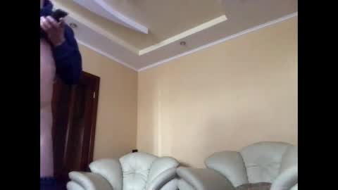 Snapshot of badboss13 chatting on March 2, 6:05 am badboss13 online show from March 2, 6:05 am