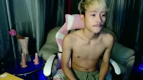 Snapshot of badboy_fuckerxxx chatting on March 25, 5:19 pm badboy_fuckerxxx online show from March 25, 5:19 pm