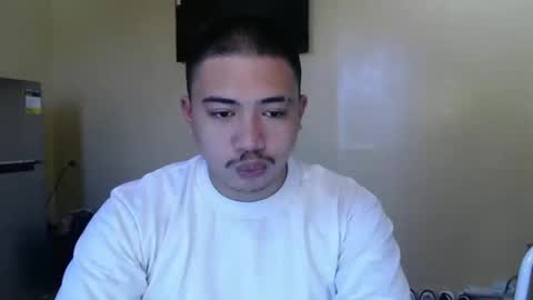 Snapshot of badboy_hanns chatting on January 22, 1:42 am HANNS online show from January 22, 1:42 am