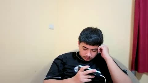 Snapshot of badboy_hanns chatting on September 12, 6:30 pm HANNS online show from September 12, 6:30 pm
