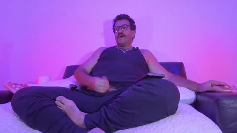 Baddaddybrazil online show from May 12, 6:49 pm