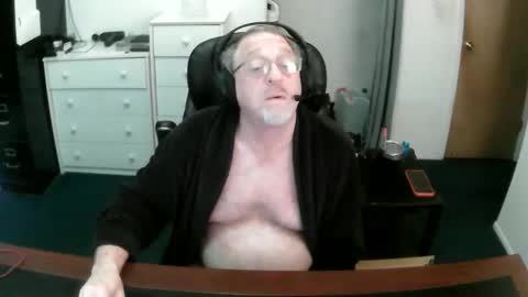 Snapshot of baddass60 chatting on May 9, 3:56 am SexyBaddass online show from May 9, 3:56 am