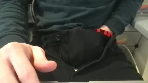 baddersguy13 online show from January 9, 9:34 am