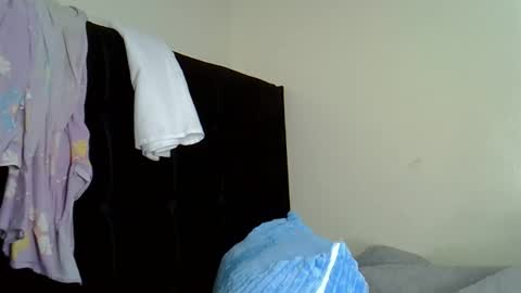 baddie_bunnie online show from November 22, 2:10 am