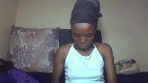 baddie_floxxy online show from March 18, 6:33 pm