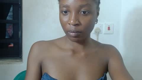 baddiebitchx online show from July 1, 9:47 pm