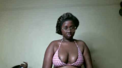 baddiepixxie online show from October 12, 1:37 am