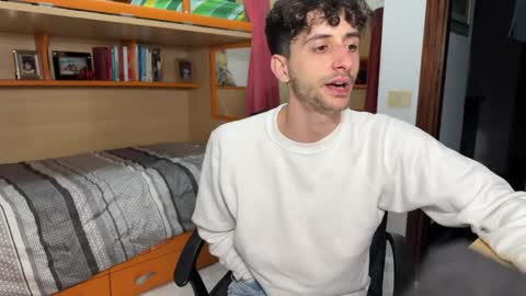 Snapshot of badguy_22 chatting on April 1, 10:07 pm Badguy online show from April 1, 10:07 pm