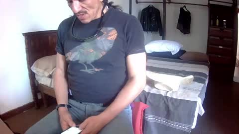 Mexican livin Off the Wall online show from May 1, 7:29 pm