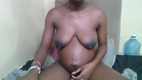 bads_girles online show from April 2, 2:04 pm