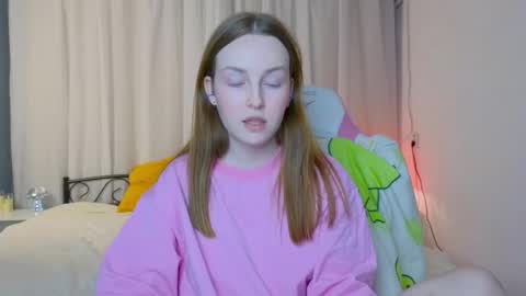 Alice online show from September 27, 8:14 pm