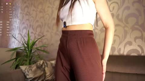 Hello my name is Ariella online show from May 9, 7:02 am