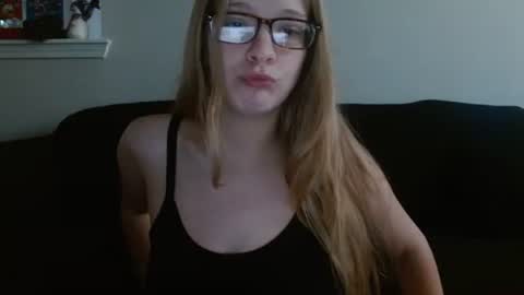 baeblondie online show from November 6, 1:34 pm
