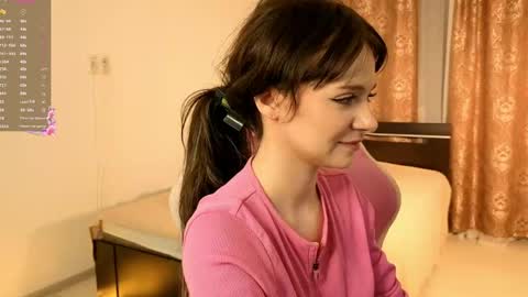 Snapshot of baeluxex chatting on March 25, 10:05 pm Mila My TG online show from March 25, 10:05 pm