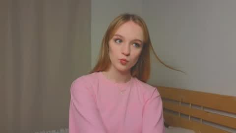 Kate online show from May 17, 4:03 pm