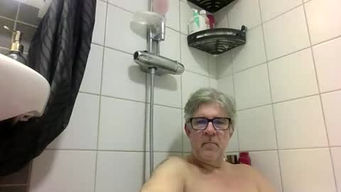 baggelina75 online show from April 6, 6:42 pm