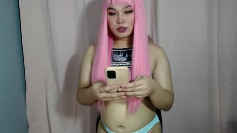Snapshot of bahoglaway69 chatting on March 8, 11:49 pm april online show from March 8, 11:49 pm