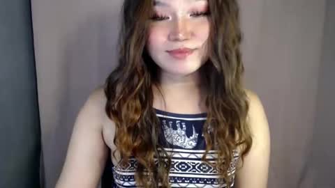 Snapshot of bahoglaway69 chatting on November 25, 5:46 pm april online show from November 25, 5:46 pm